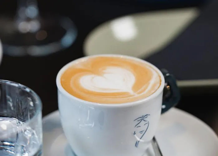 Lonca 4* שקופיה-לוקה